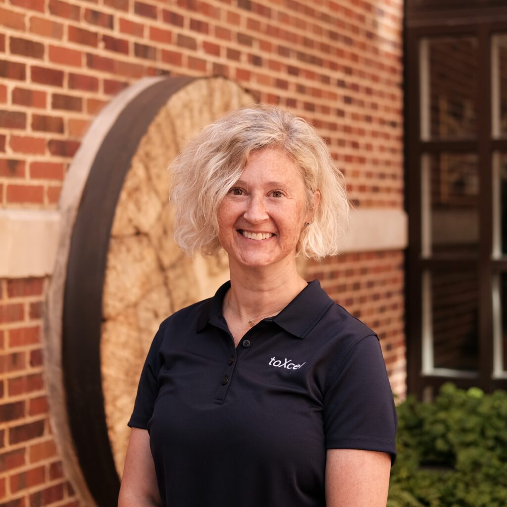 headshot image of Heather Rigdon